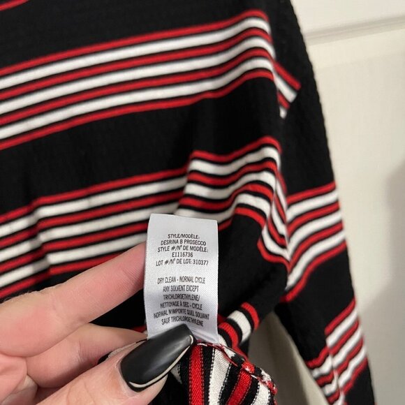 Theory Womens Black Red Striped Crewneck Textured Desrina Sweater Size Medium - Picture 7 of 8